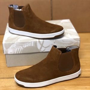 Tommy Bahama Relaxology Ankle Boot
